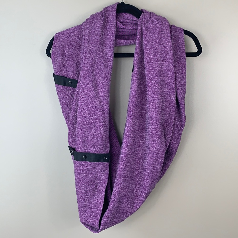Lululemon violet purple reversible vinyasa scarf